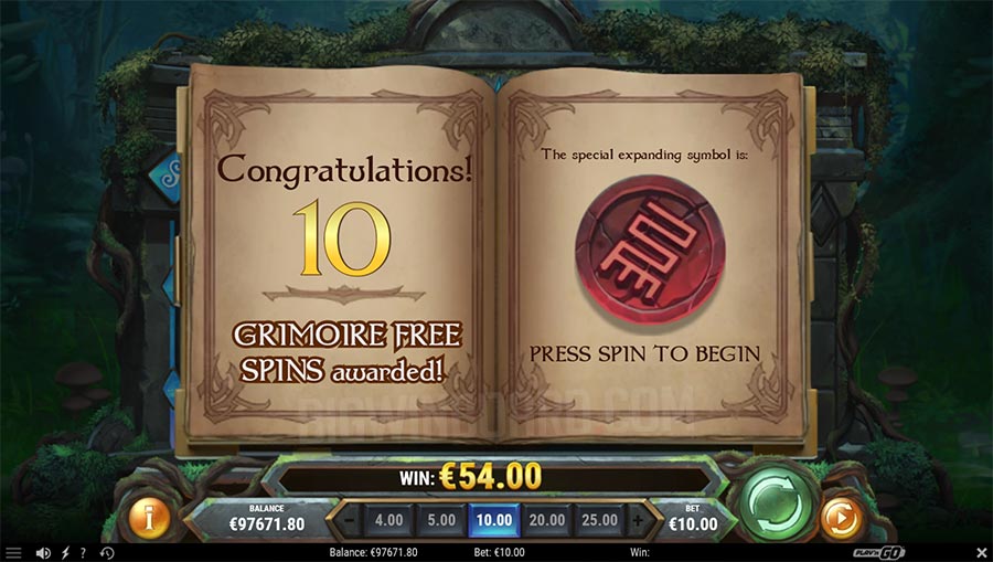 Раунд фриспинов в Merlin's Grimoire